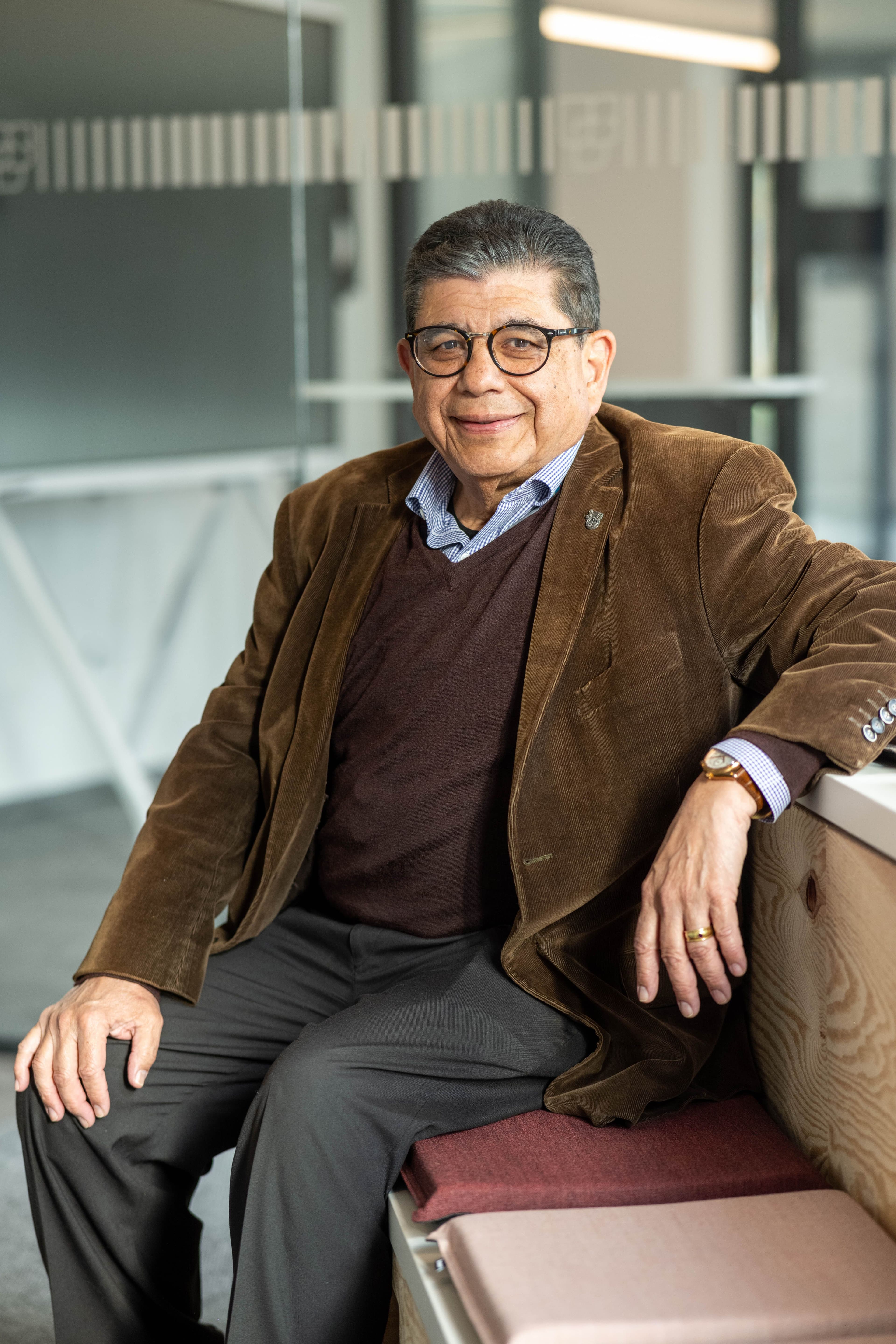 Dr.  Lorenzo Valle Garcilazo
